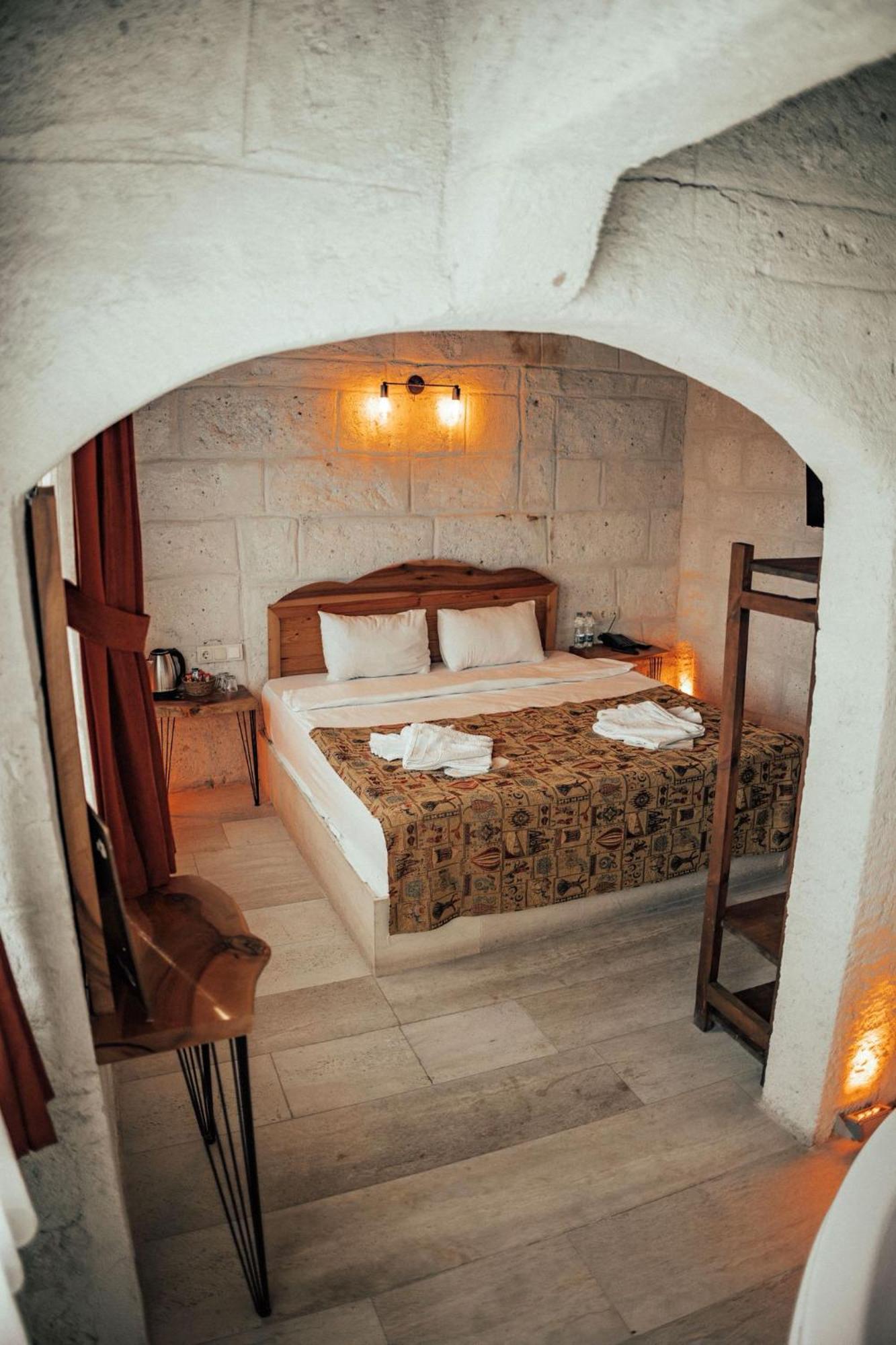 内夫谢希尔 Cappadocia Snora Cave酒店 外观 照片